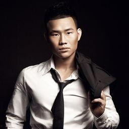 谢孟伟资料,从童星到实力派演员的蜕变之路