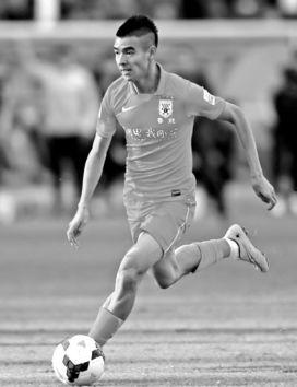 刘彬彬的个人资料,足球场上的璀璨明星，从青涩少年到国家队核心