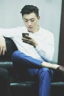 王青个人资料图片,光影交织，演绎人生精彩